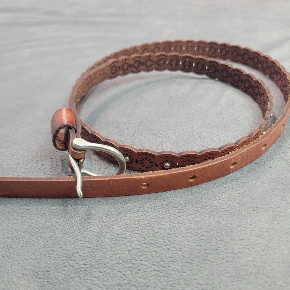 Fossil Womens Brown Leather Scalloped Perforated Studded Skinny Belt Small 10841